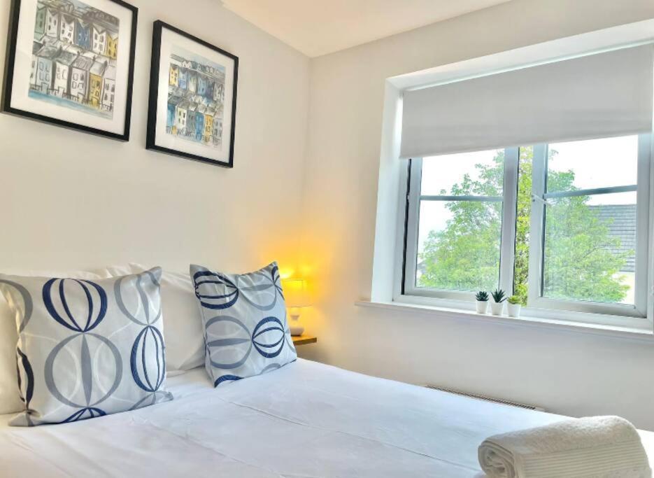 Lovely 2-Bedroom Bristol Apartment. Free Parking. Exterior photo